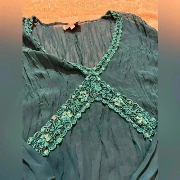 Claudia Richards Y2K fashion sequin v-neck mesh top - Picture 2 of 3